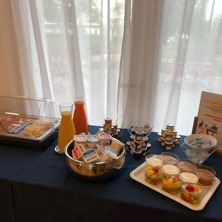 ドミティシ レ ファラズ ブロンシュ バイユー